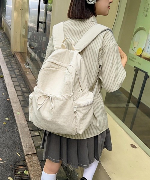 VIBGYOR（ヴィブジョー）の「Mignonjour/ナイロンリボンリュック M2609（バックパック/リュック・レディース・ブラック/アイボリー/ピンク/ベージュ/パープル・FREE）」の2枚目の写真