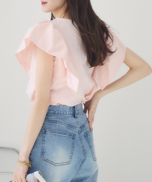 meeny miny(ミーニーマイニー)の「【meeny miny】【インフルエンサーmidopeiコラボ】”着映え”ラッフルブラウス(Tシャツ/カットソー・レディース・ブラック/ホワイト/ピンク・S-M/M-L)」の3枚目の写真