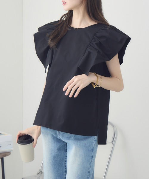 meeny miny(ミーニーマイニー)の「【meeny miny】【インフルエンサーmidopeiコラボ】”着映え”ラッフルブラウス(Tシャツ/カットソー・レディース・ブラック/ホワイト/ピンク・S-M/M-L)」の1枚目の写真