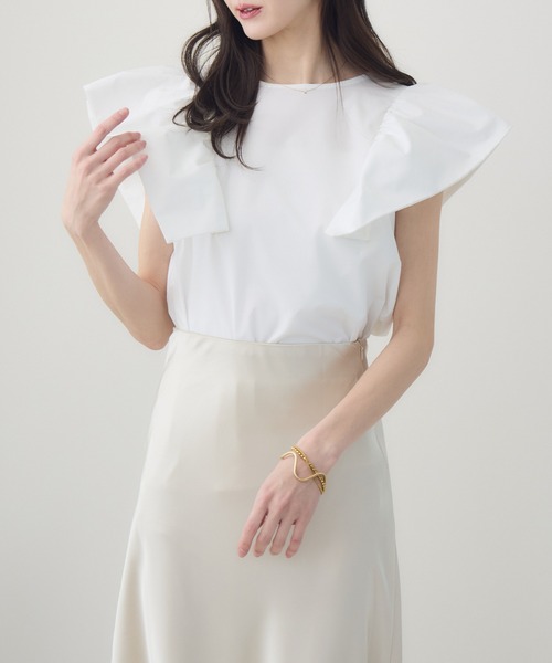 ☆専用☆myine☆ボリュームラッフルトップス☆ ☆myine☆ボリュームラッフルトップス☆