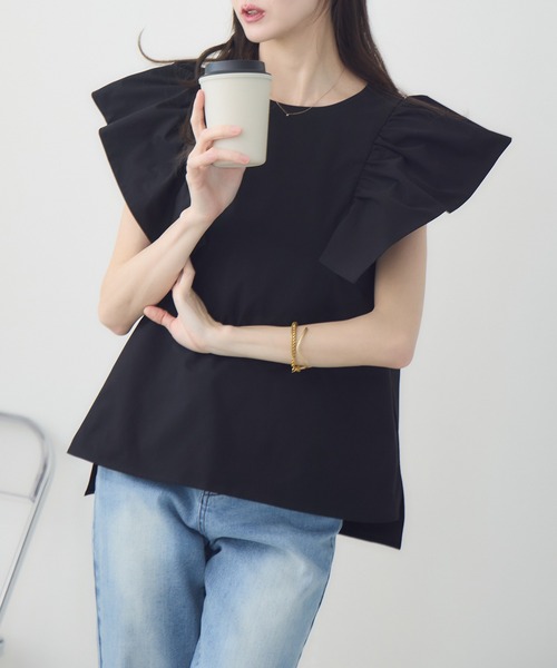 meeny miny(ミーニーマイニー)の「【meeny miny】【インフルエンサーmidopeiコラボ】”着映え”ラッフルブラウス(Tシャツ/カットソー・レディース・ブラック/ホワイト/ピンク・S-M/M-L)」の12枚目の写真