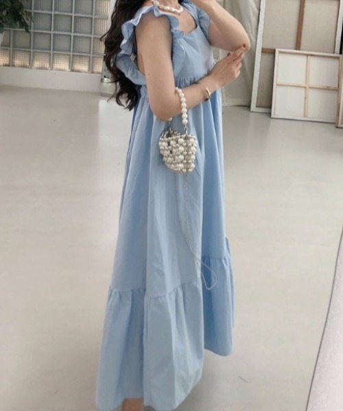Aelina(エリナ)の「フリルスリーブワンピース(ワンピース・レディース・ホワイト/ブラック/ブルー・F)」の14枚目の写真