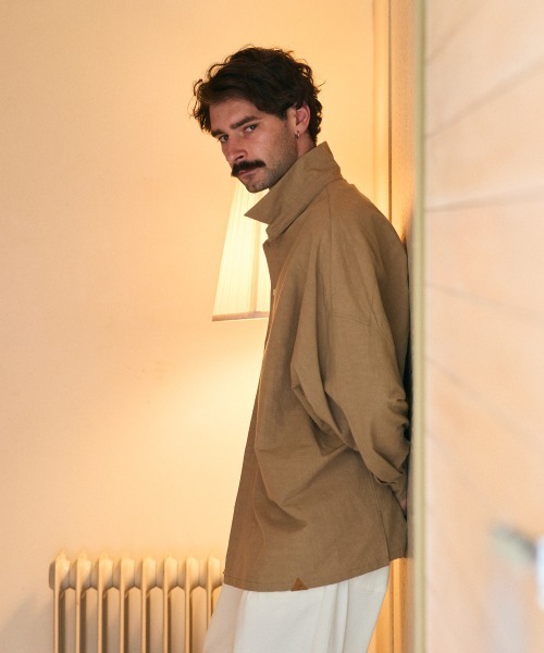 rehacer（レアセル）の「rehacer : Super Wide Dolman Sleeve Shirt / スーパーワイド ドルマンスリーブ シャツ（シャツ/ブラウス・メンズ・ベージュ/ホワイト/オリーブ・MEDIUM/LARGE/X-LARGE）」の19枚目の写真