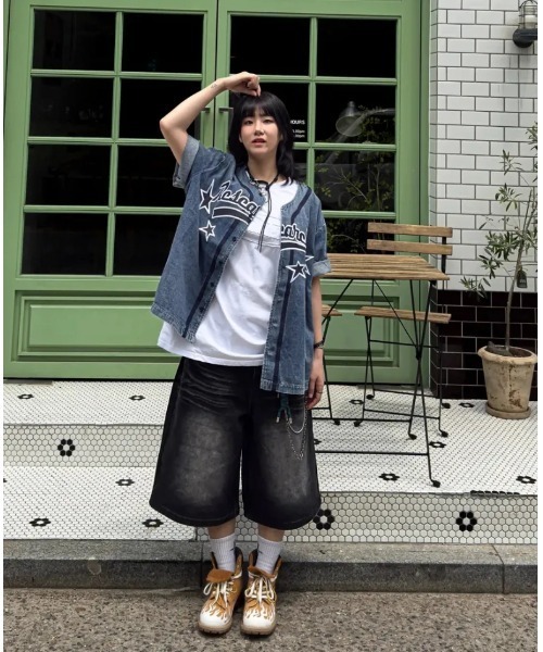 Vini（ヴィニ）の「スプレードミンゴウォッシュデニムショートパンツ（デニムパンツ・レディース・ブラック/グレー・X-LARGE/LARGE/MEDIUM）」の10枚目の写真