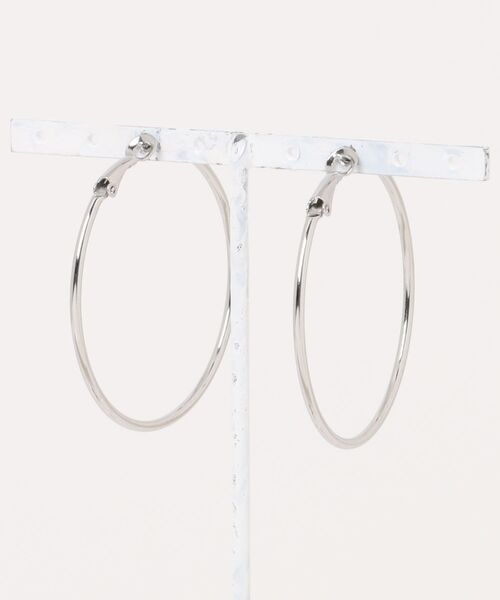 AZUL by moussy(アズールバイマウジー)の「ステンレスビッグフープピアス(ピアス(両耳用)・レディース・シルバー/ゴールド系その他・FREE)」の13枚目の写真