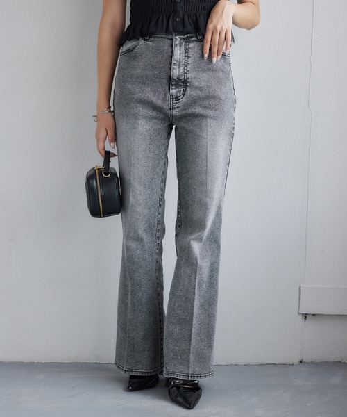 one after another NICE CLAUP(ワンアフターアナザーナイスクラップ)の「【再入荷/WEB限定/新色追加】ストレッチ美脚デニムパンツ(デニムパンツ・レディース・ブルー/ライトブルー/ネイビー/グレー・SMALL/MEDIUM)」の2枚目の写真