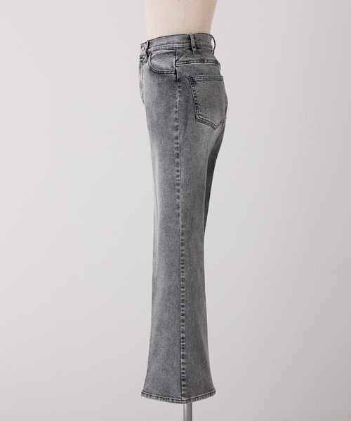 one after another NICE CLAUP(ワンアフターアナザーナイスクラップ)の「【再入荷/WEB限定/新色追加】ストレッチ美脚デニムパンツ(デニムパンツ・レディース・ブルー/ライトブルー/ネイビー/グレー・SMALL/MEDIUM)」の5枚目の写真