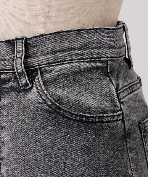 one after another NICE CLAUP(ワンアフターアナザーナイスクラップ)の「【再入荷/WEB限定/新色追加】ストレッチ美脚デニムパンツ(デニムパンツ・レディース・ブルー/ライトブルー/ネイビー/グレー・SMALL/MEDIUM)」の8枚目の写真