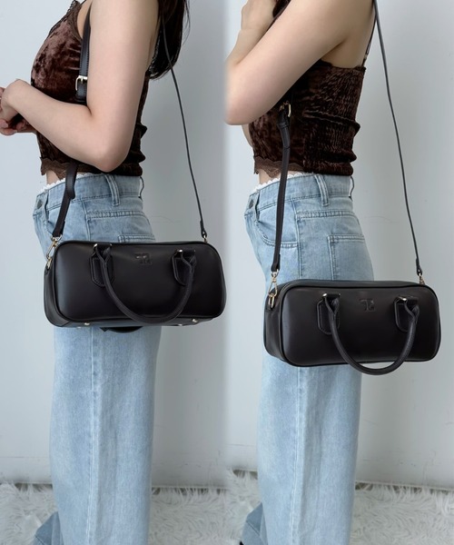 美品　B★PE ロゴ入り黒ボストンバッグ 美品 B☆PE ロゴ入り黒ボストンバッグ 美品 B☆PE ロゴ