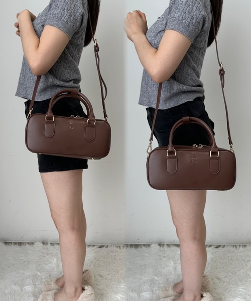 ブラウン ボストンバッグ ロゴ入り florist（フローリスト）の「【2WAY】エンボスロゴ入りマットレザー