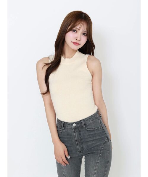 EATME（イートミー）の「BACKオープンハイネックニットTOP（ニット/セーター・レディース・ブラウン/アイボリー/ブラック/ワイン・FREE）」の12枚目の写真