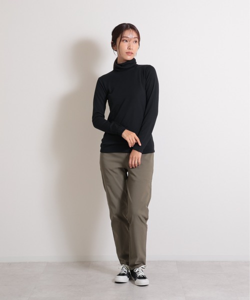 BACKYARD FAMILY(バックヤードファミリー)の「ひまわりオイル加工 タートルネック長袖(Tシャツ/カットソー・レディース・ブラック・M)」の4枚目の写真