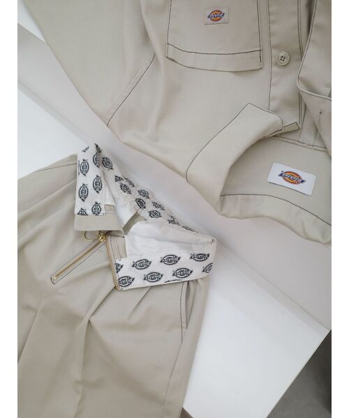 Dickies(ディッキーズ)の「【別注Dickies】タックワイドパンツ(その他パンツ・レディース・ベージュ/グリーン/ブラウン・SMALL/MEDIUM)」の17枚目の写真