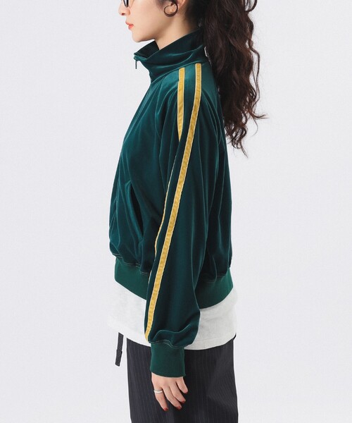BEAMS BOY(ビームスボーイ)の「【1/15再値下げ】ベロア ライナー フルジップ(パーカー・レディース・ブラック/グリーン・ONE SIZE)」の14枚目の写真
