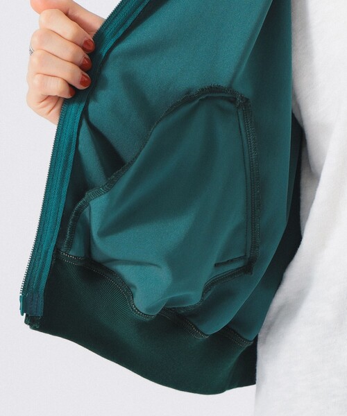 BEAMS BOY(ビームスボーイ)の「【1/15再値下げ】ベロア ライナー フルジップ(パーカー・レディース・ブラック/グリーン・ONE SIZE)」の19枚目の写真