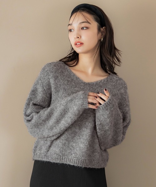 Vネックニットトップス（ニット/セーター）｜coca（coca）（コカ）の