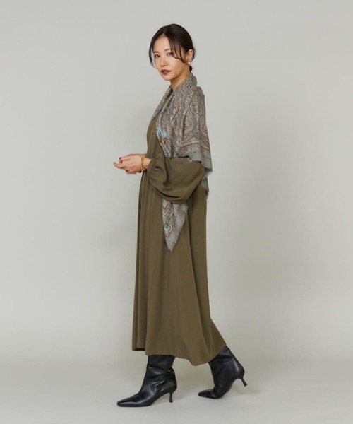 LE SOUK(ルスーク)の「サイドギャザーワンピース(ワンピース・レディース・ネイビー/カーキ・フリー)」の16枚目の写真