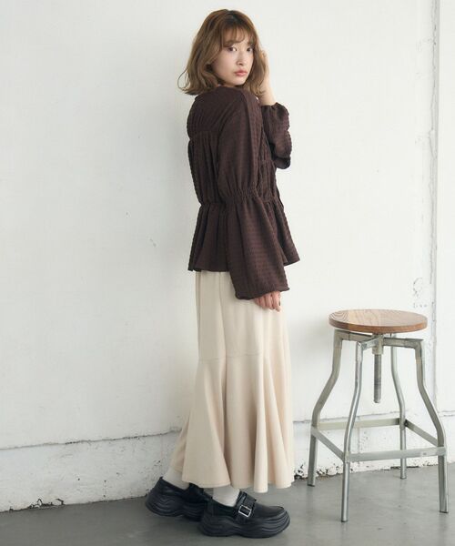 RETRO GIRL(レトロガール)の「リボンペプラムギャザーBL(シャツ/ブラウス・レディース・ナチュラル/ダークブルー/ブラック/ダークブラウン・FREE)」の8枚目の写真