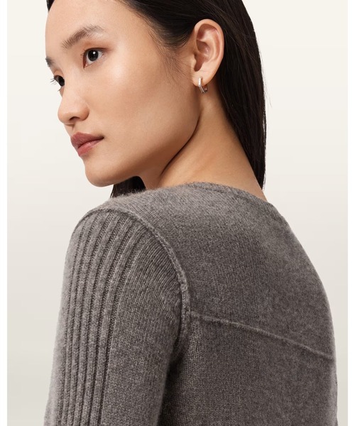 ALLSAINTS(オールセインツ)の「ESTER CASHMERE CARDIGAN | ESTER カシミヤ カーディガン(カーディガン/ボレロ・レディース・ブラウン系その他・S/L/XS/M)」の7枚目の写真