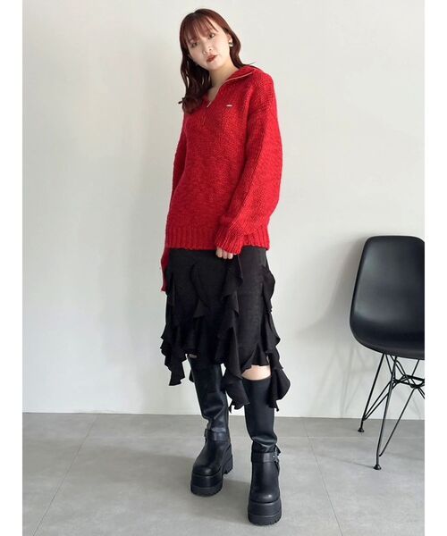 dazzlin(ダズリン)の「フリルスリットサテンスカート(スカート・レディース・ブラック/グレー・SMALL/MEDIUM)」の9枚目の写真