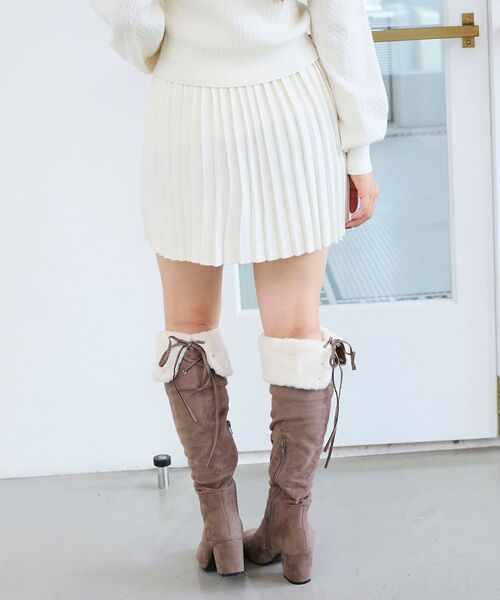 MAJESTIC LEGON(マジェスティックレゴン)の「ニットプリーツミニスカート(スカート・レディース・ピンク/ブラック/アイボリー・MEDIUM)」の9枚目の写真