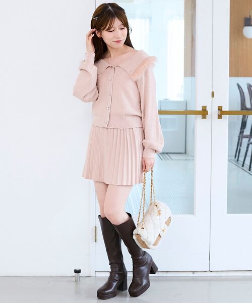 MAJESTIC LEGON(マジェスティックレゴン)の「ニットプリーツミニスカート(スカート・レディース・ピンク/ブラック/アイボリー・MEDIUM)」の12枚目の写真