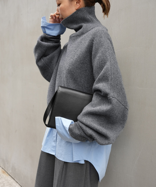 Deuxieme Classe(ドゥーズィエムクラス)の「【R2W/アールツーダブリュー】CROP TURTLE KNIT(ニット/セーター・レディース・チャコールグレー/ボルドー・FREE)」の5枚目の写真