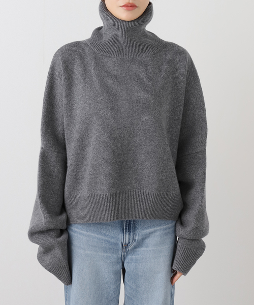 Deuxieme Classe(ドゥーズィエムクラス)の「【R2W/アールツーダブリュー】CROP TURTLE KNIT(ニット/セーター・レディース・チャコールグレー/ボルドー・FREE)」の22枚目の写真