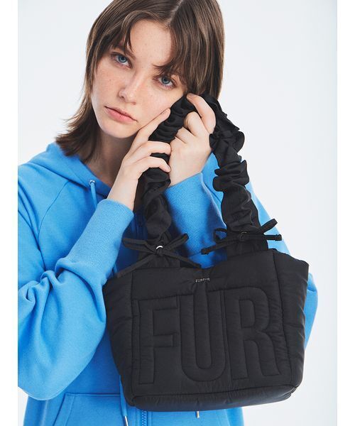 FURFUR（ファーファー）の「【限定カラー】ロゴパデッドトートバッグ（トートバッグ・レディース・ホワイト/ブラック/ピンク/サックスブルー/マルチ・F）」の21枚目の写真