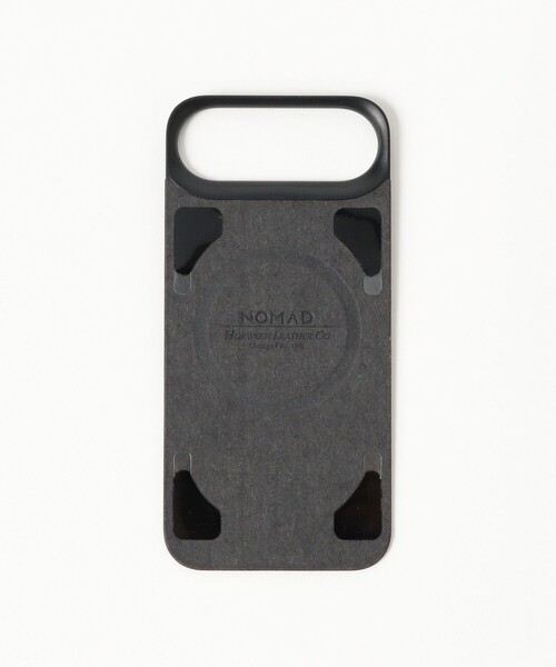 NOMAD（ノマド）の「NOMAD / Magnetic Leather Back iPhone Air
