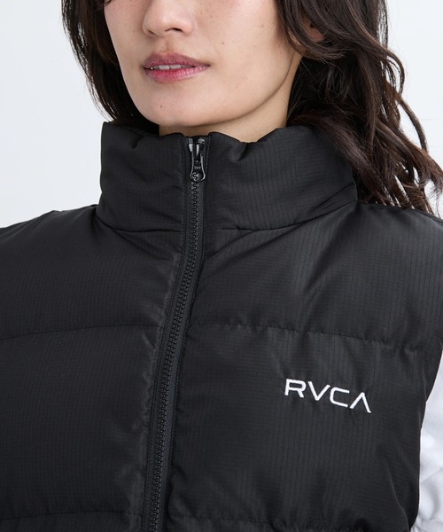 RVCA(ルーカ)の「RVCA レディース RVCA PUFFER VEST ベスト 【2025年秋冬モデル】/ルーカエコダウンベスト(ベスト・レディース・ホワイト系その他/ブラック・SMALL/LARGE/MEDIUM)」の13枚目の写真