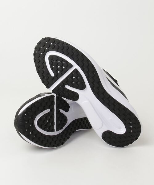 NIKE（ナイキ）の「ナイキ NIKE ナイキ  レボリューション 8 イージーオン（スニーカー・レディース・ブラック×ホワイト・23.0cm/23.5cm/24.0cm/24.5cm/25.0cm）」の3枚目の写真