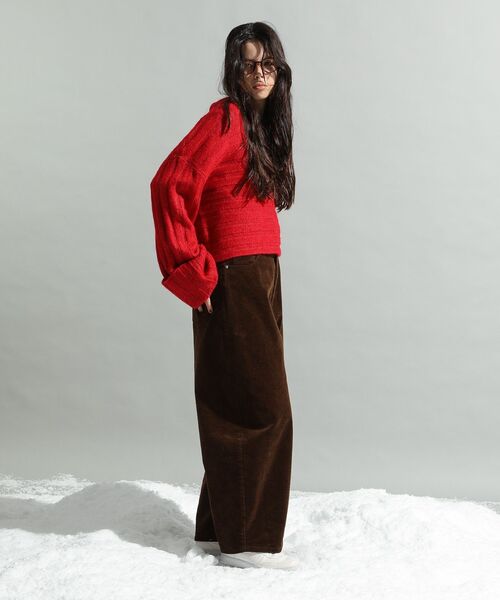 CRAFT STANDARD BOUTIQUE(クラフトスタンダードブティック)の「ロールアップ袖ショート丈ニットプルオーバー<ハンドウォッシャブル>◆(ニット/セーター・レディース・グリーン/ブラウン/レッド/アイボリー・FREE)」の20枚目の写真