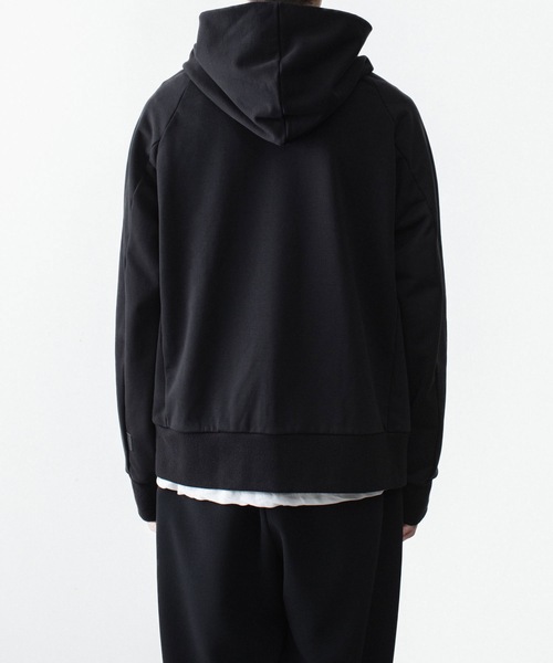 ATTACHMENT(アタッチメント)の「コットン ストレッチテリー ジップアップフーディー / CO STRETCH TERRY ZIP UP HOODIE(パーカー・メンズ・ブラック/ライトグレー・3/2/1)」の19枚目の写真