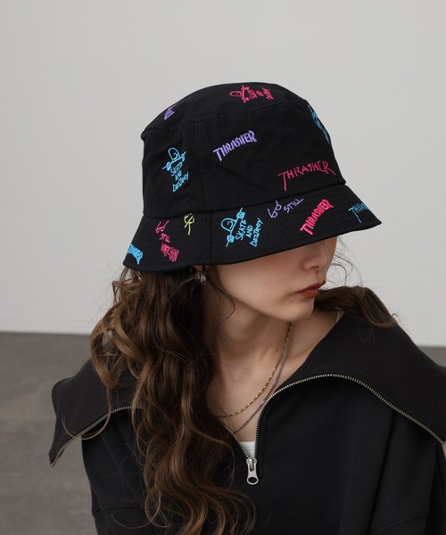 THRASHER(スラッシャー)の「THRASHER 総柄刺繍 バケットハット HAT 帽子 男女兼用(ハット・メンズ・チャコール・FREE)」の12枚目の写真