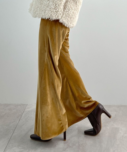 Futier land(フューティアランド)の「ベロアパンツ(その他パンツ・レディース・ダークブラウン/マスタード・FREE)」の17枚目の写真