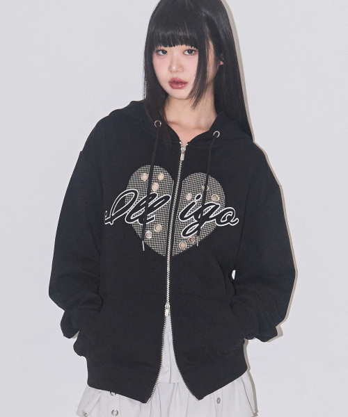 ILLIGO（イリゴ）の「チェックハートアイレットフードジップアップブラック（パーカー・レディース・その他・SMALL/MEDIUM）」の4枚目の写真