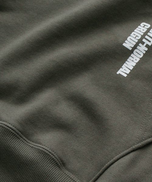 CRIGUN(クリガン)の「エフェクトグラフィックス フードパーカー カーキ(パーカー・レディース・カーキ・X-LARGE/XX-LARGE/MEDIUM/LARGE)」の7枚目の写真