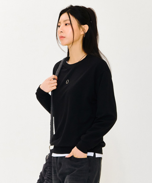CHASECULT(チェイスカルト)の「レディースエッセンシャルデイリースウェットシャツ-ブラック(スウェット・レディース・ブラック・90/85)」の4枚目の写真