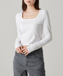 MUSINSA STANDARD WOMAN（ムシンサスタンダードウーマン）の「Women's Slim Crop Square Neck Long Sleeve T-Shirt [White]（Tシャツ/カットソー・レディース）」