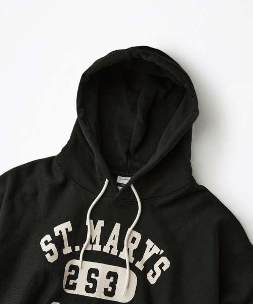 OUTSTANDING（アウトスタンディング）の「V.S.C HOOD SWEAT(MARYS)_BLACK（パーカー・レディース・その他・LARGE/SMALL/MEDIUM）」の3枚目の写真