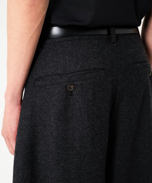 Camphor wood（カンファーウッド）の「WIDE BAGGY SEEM TUCK TWEED SLACKS / ワイドバギーシームタックツイードスラックス（スラックス・メンズ・ブラック/グレー・SMALL/MEDIUM/LARGE）」の8枚目の写真