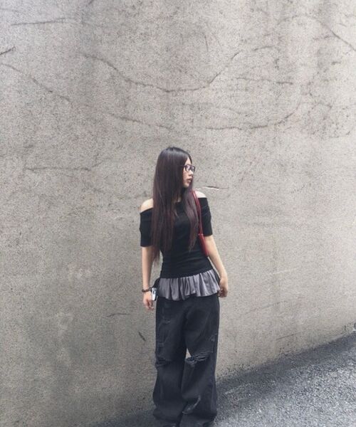 DEFGARMENTS（デフグラメンツ）の「デストロイドジン[2カラー]（デニムパンツ・レディース・ダークブルー/ブラック・X-SMALL/SMALL/MEDIUM/LARGE）」の16枚目の写真