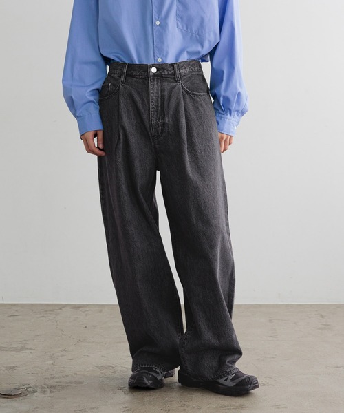 LOWRYS FARM（ローリーズファーム）の「【LFM(U)】DENIMタックワイドパンツ　 606821（デニムパンツ・メンズ・ブラック/ホワイト/インディゴブルー・MEDIUM/LARGE）」の13枚目の写真