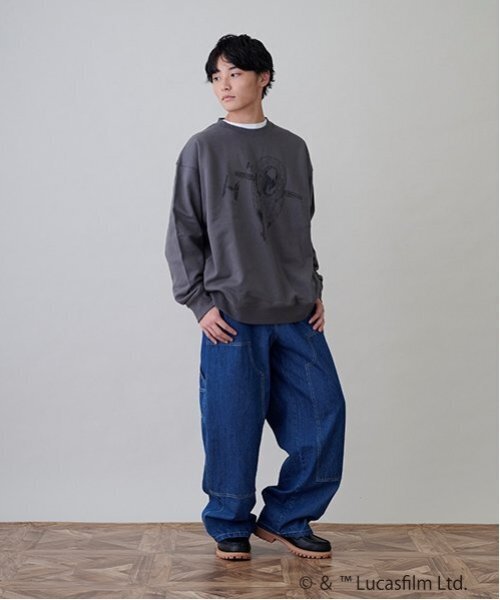 GLAZOS（グラソス）の「【GLSW.】 STAR WARS  マンダロリアン／裏毛アソートプリントトレーナー（スウェット・キッズ・ブラック/グレー/ライトグレー/チャコール/ダークグレー・M/L/LL）」の2枚目の写真