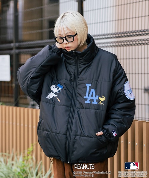 セール】【PEANUTS×MLB】オリジナルデザイン スタンドナイロンパファー