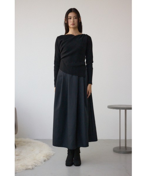 AZUL by moussy（アズールバイマウジー）の「布帛ドッキングドレープニットワンピース（ワンピース・レディース・ブラウン/ブラック・SMALL/MEDIUM）」の6枚目の写真