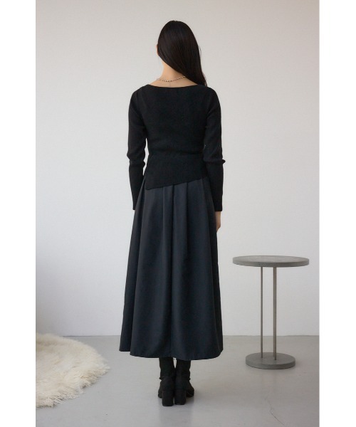 AZUL by moussy（アズールバイマウジー）の「布帛ドッキングドレープニットワンピース（ワンピース・レディース・ブラウン/ブラック・SMALL/MEDIUM）」の8枚目の写真