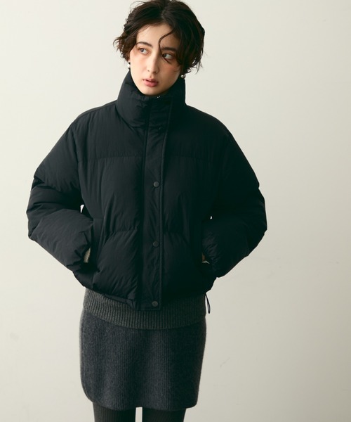 Trish（トリッシュ）の「ハイネックパフィショートジャケット（ダウンジャケット/コート・レディース・ブラック/ベージュ・FREE）」の14枚目の写真