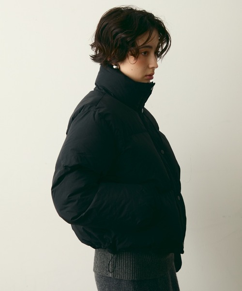 Trish（トリッシュ）の「ハイネックパフィショートジャケット（ダウンジャケット/コート・レディース・ブラック/ベージュ・FREE）」の21枚目の写真